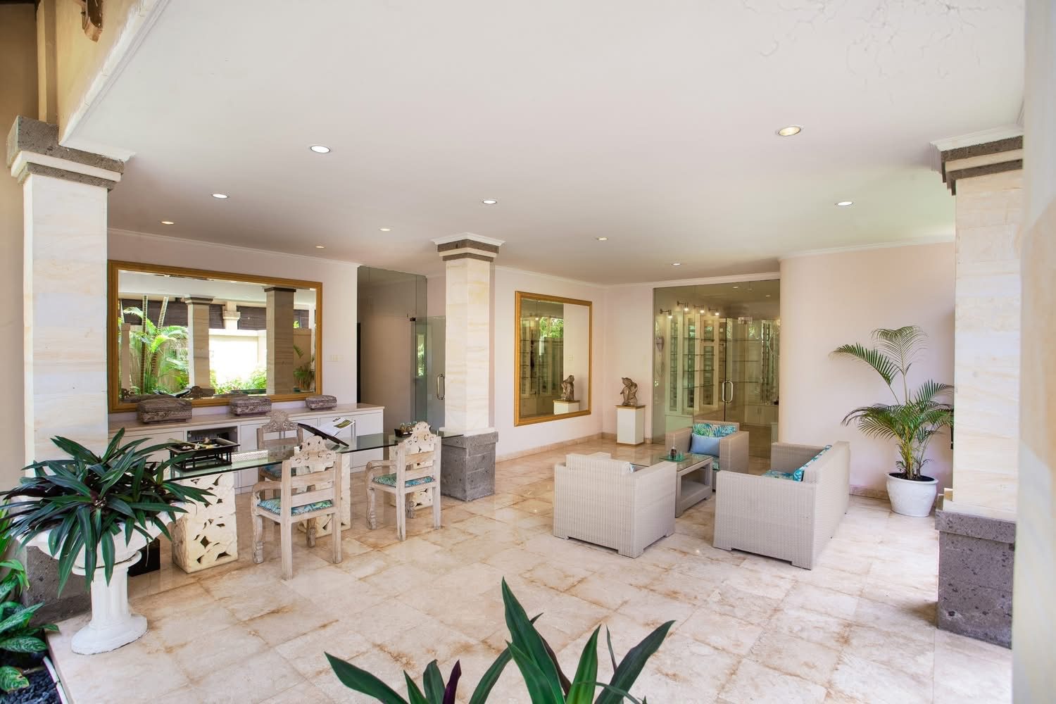 Marble-floored lounge and sitting area
